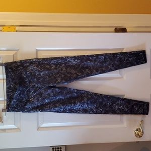 Athleta leggings size Small